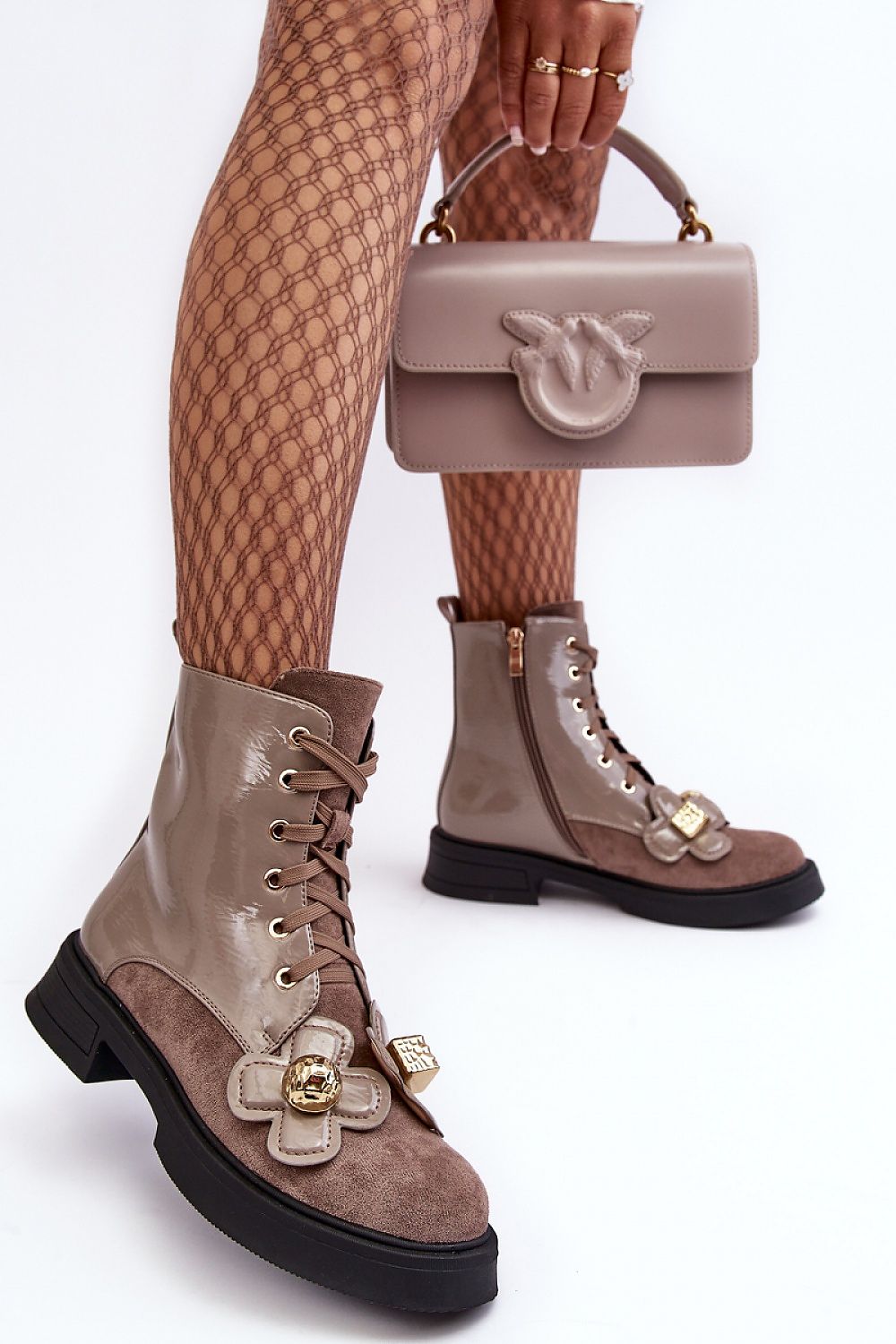 Batai model 187344 Step in style