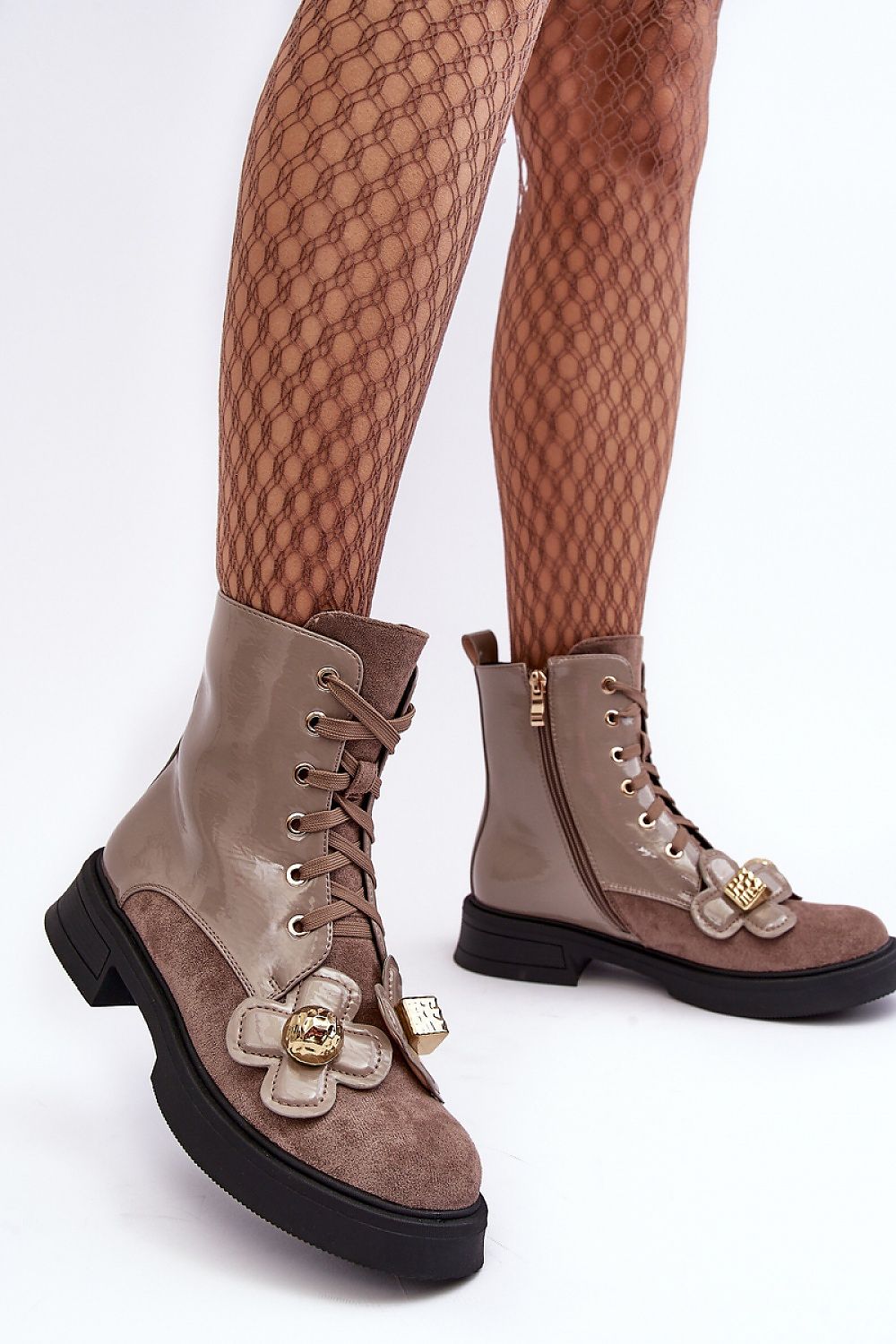 Batai model 187344 Step in style