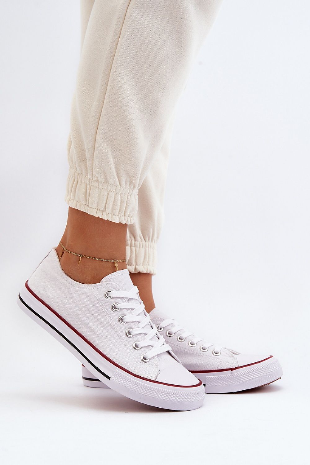 Sportbačiai model 193540 Step in style