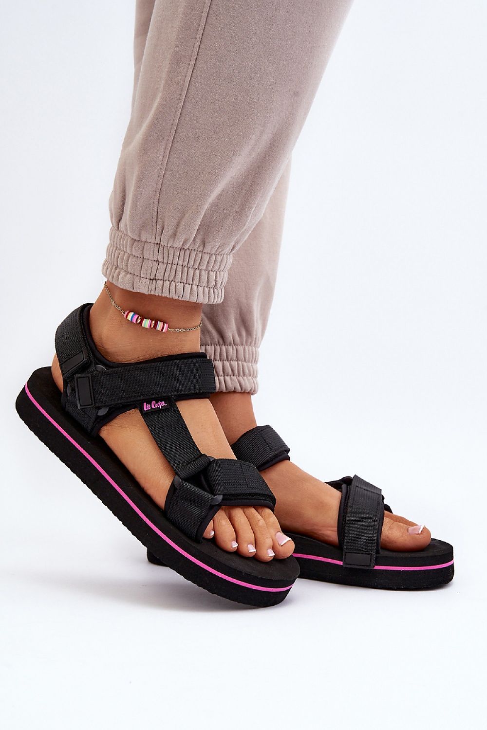 Sandalai model 193954 Step in style
