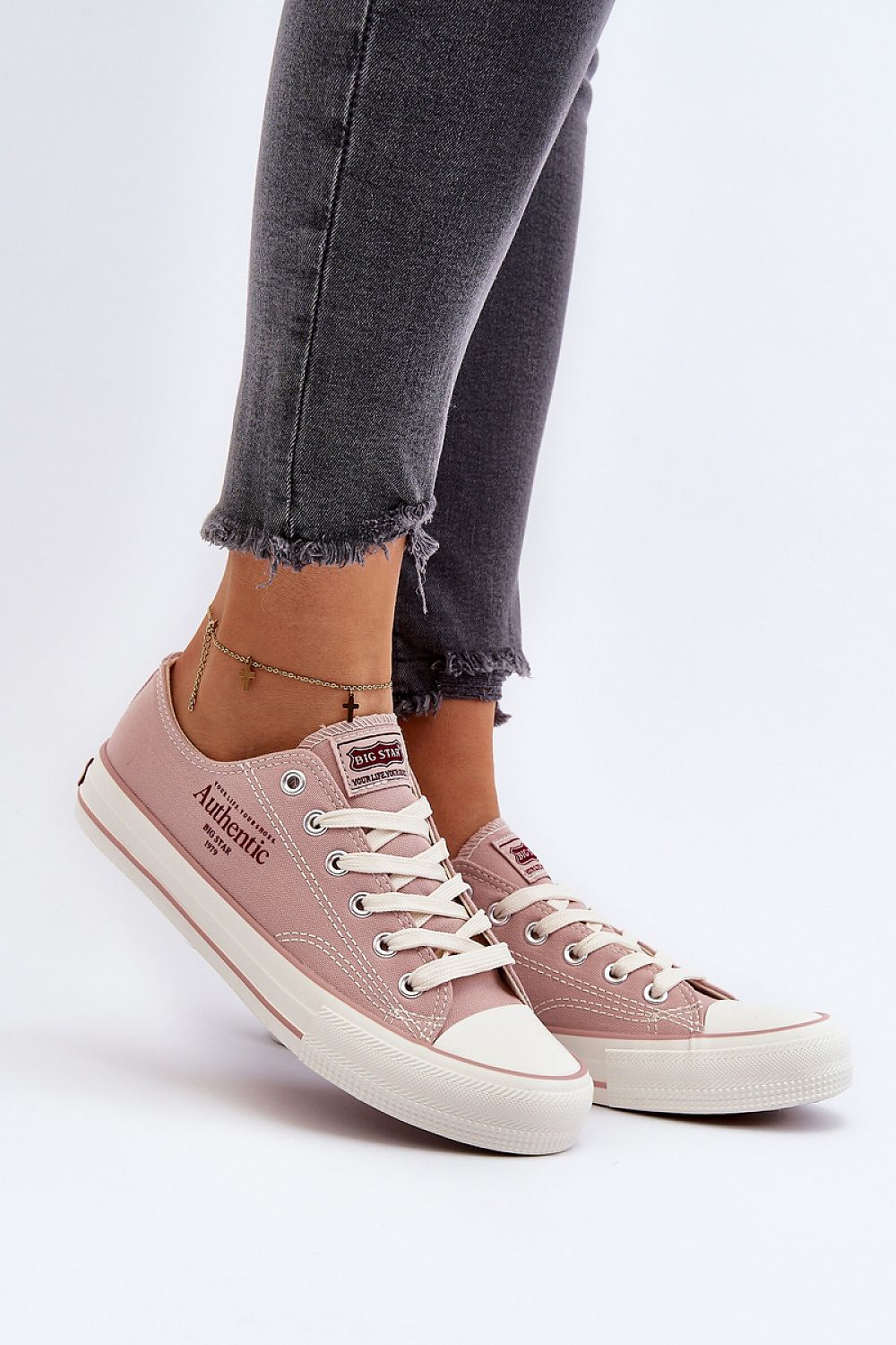 Sportbačiai model 194990 Step in style