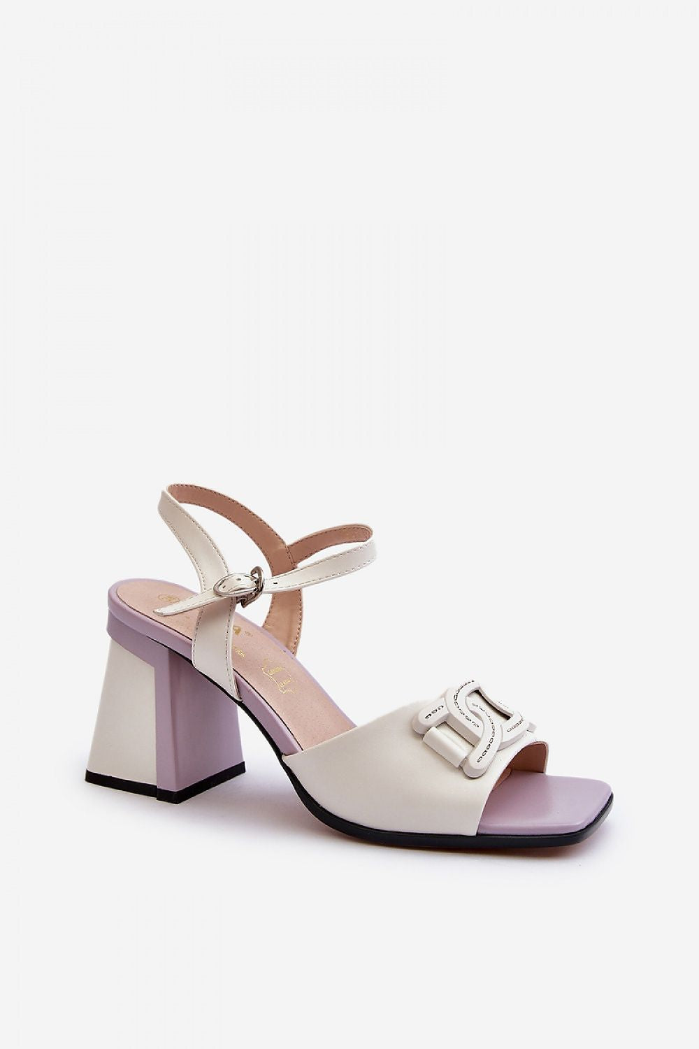 Sandalai su kulnu model 195418 Step in style