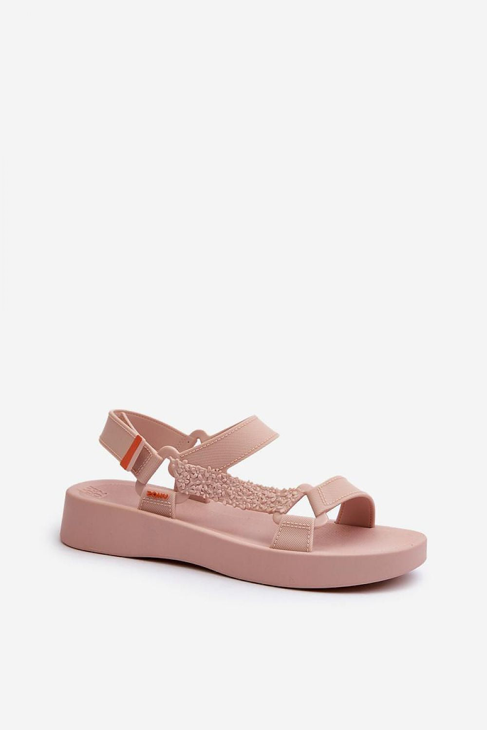 Sandalai model 197576 Step in style