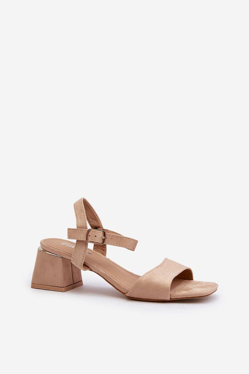 Sandalai model 197593 Step in style