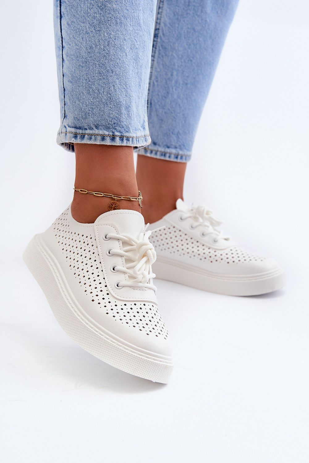 Sportbačiai model 198572 Step in style