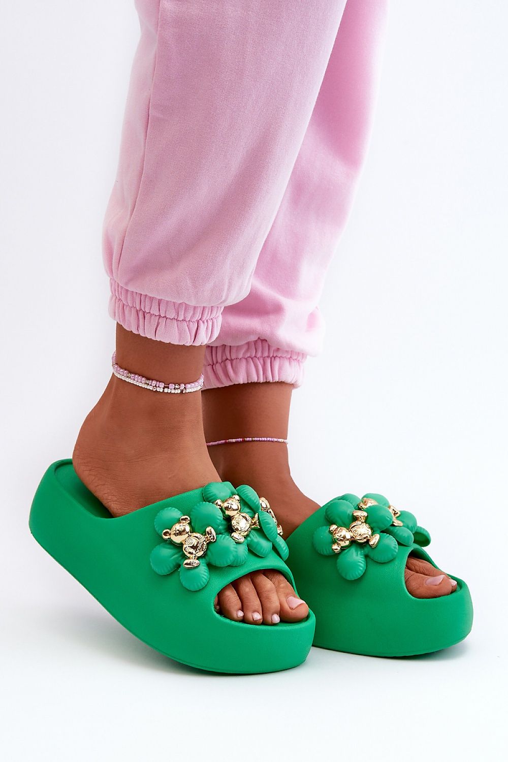 Šlepetės model 198599 Step in style