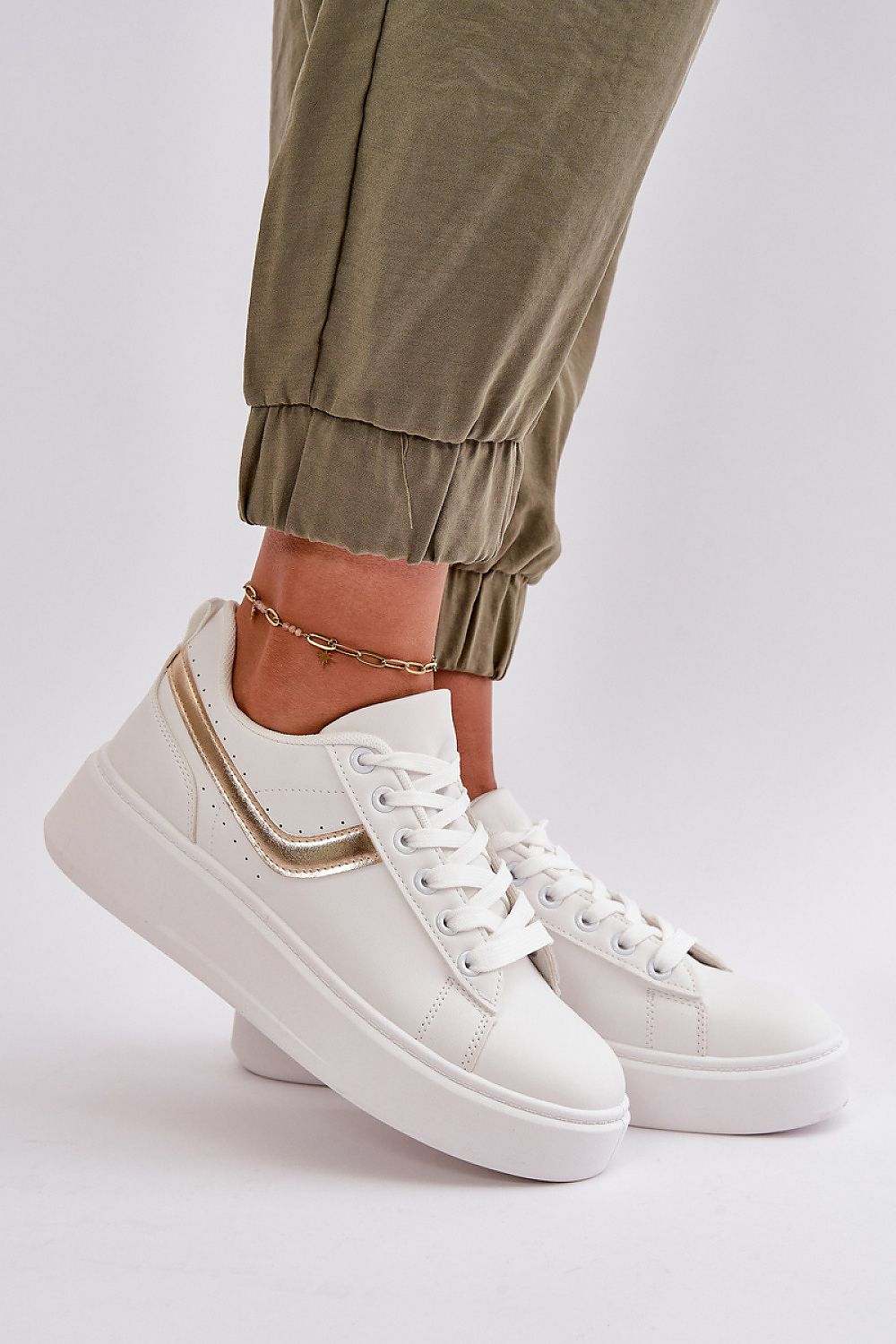 Sportbačiai model 199894 Step in style