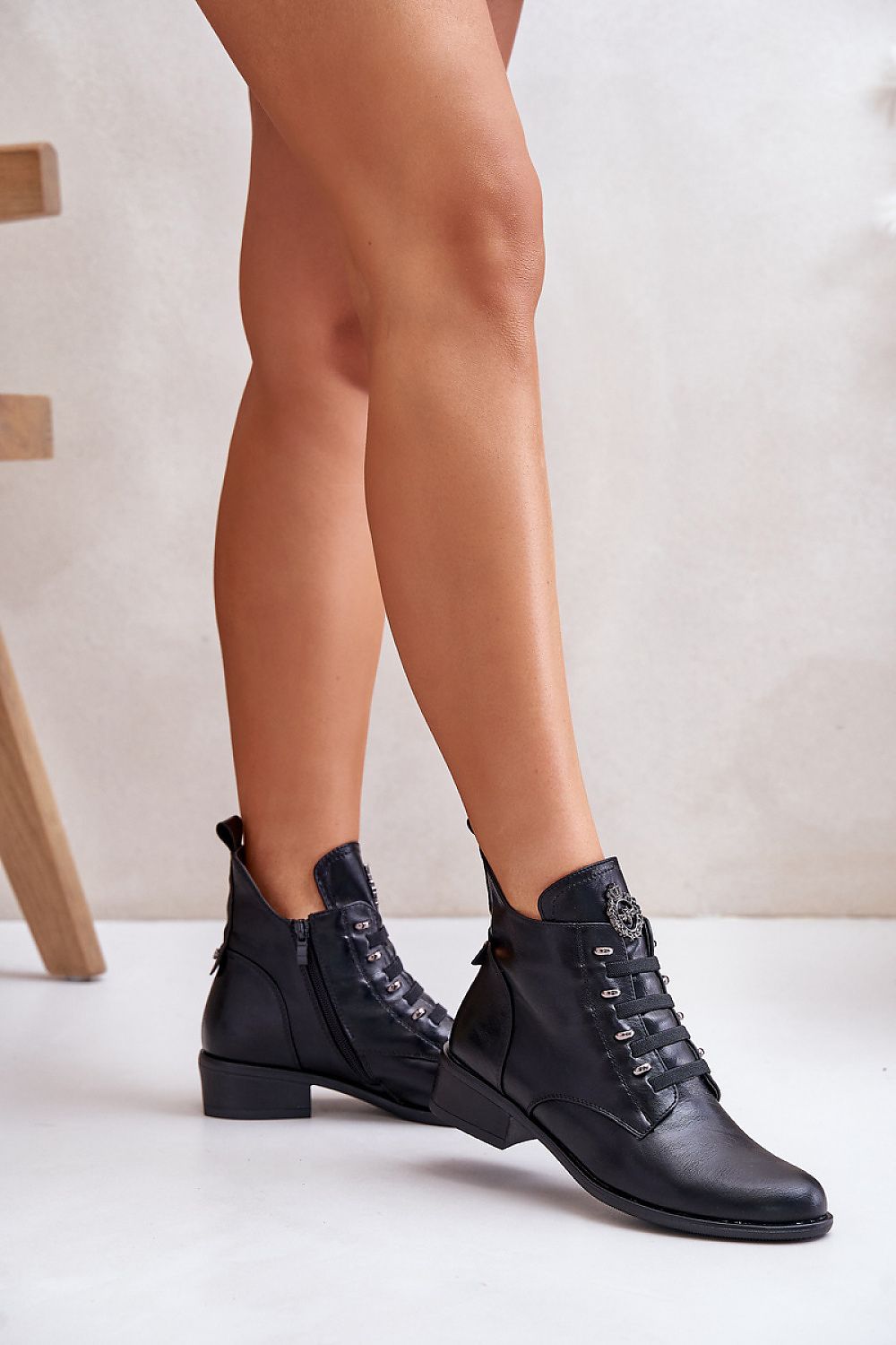 Batai model 201243 Step in style