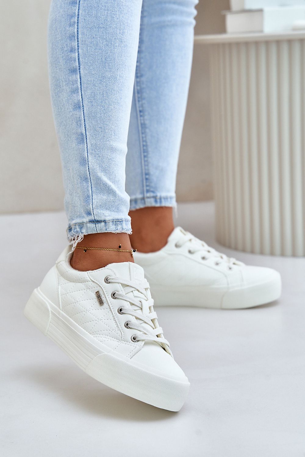 Sportbačiai model 201717 Step in style
