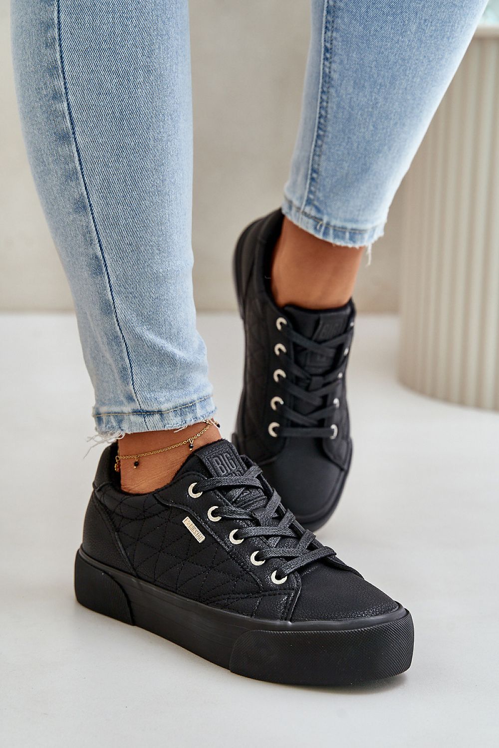 Sportbačiai model 201718 Step in style