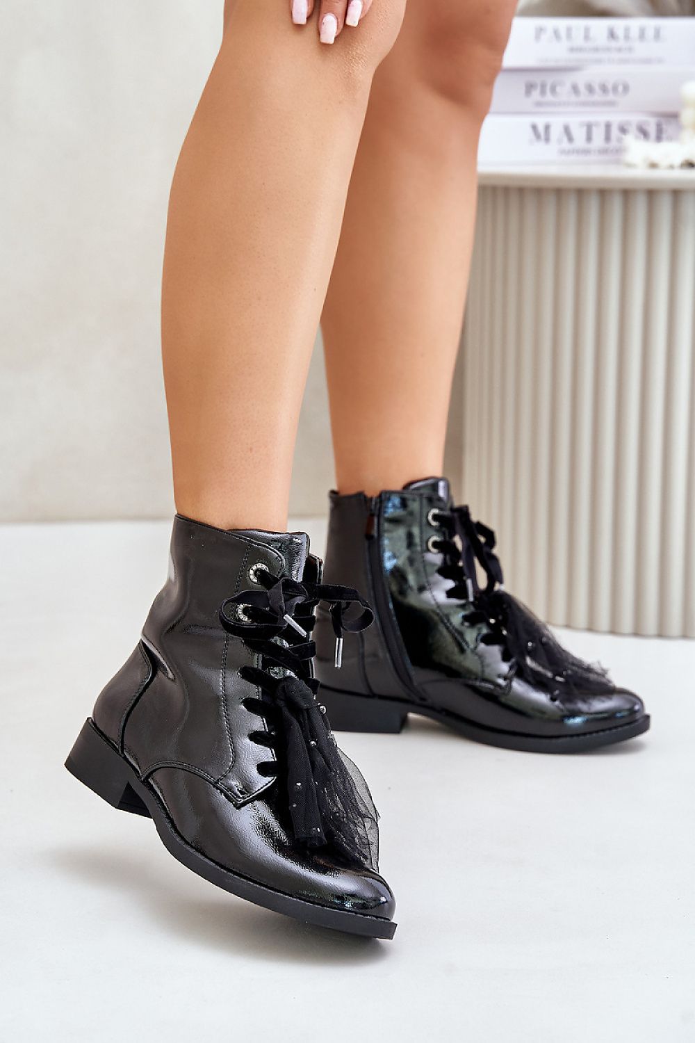 Batai model 202114 Step in style