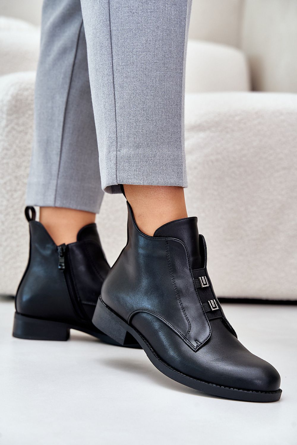 Batai model 202118 Step in style
