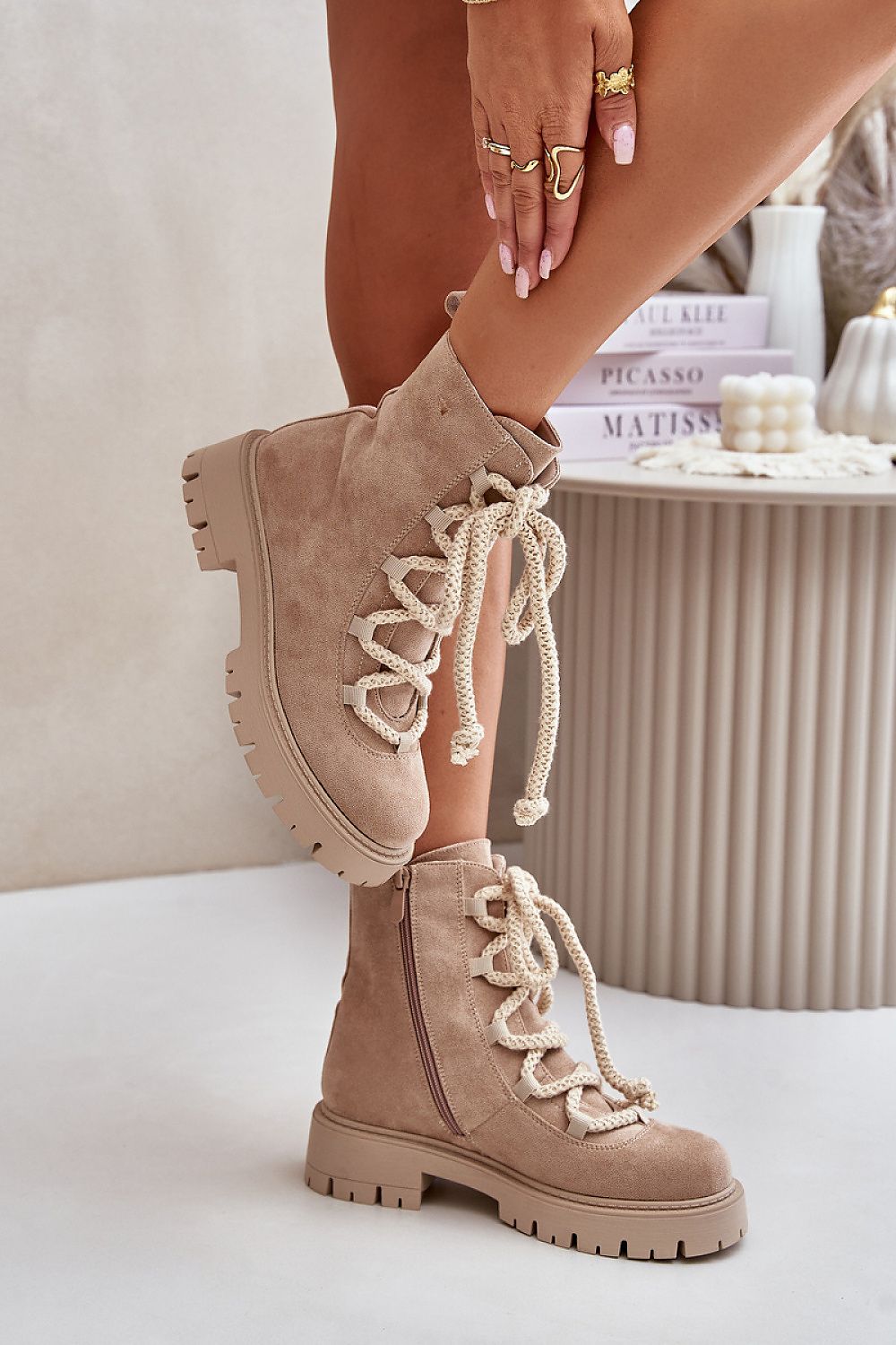 Batai model 202160 Step in style