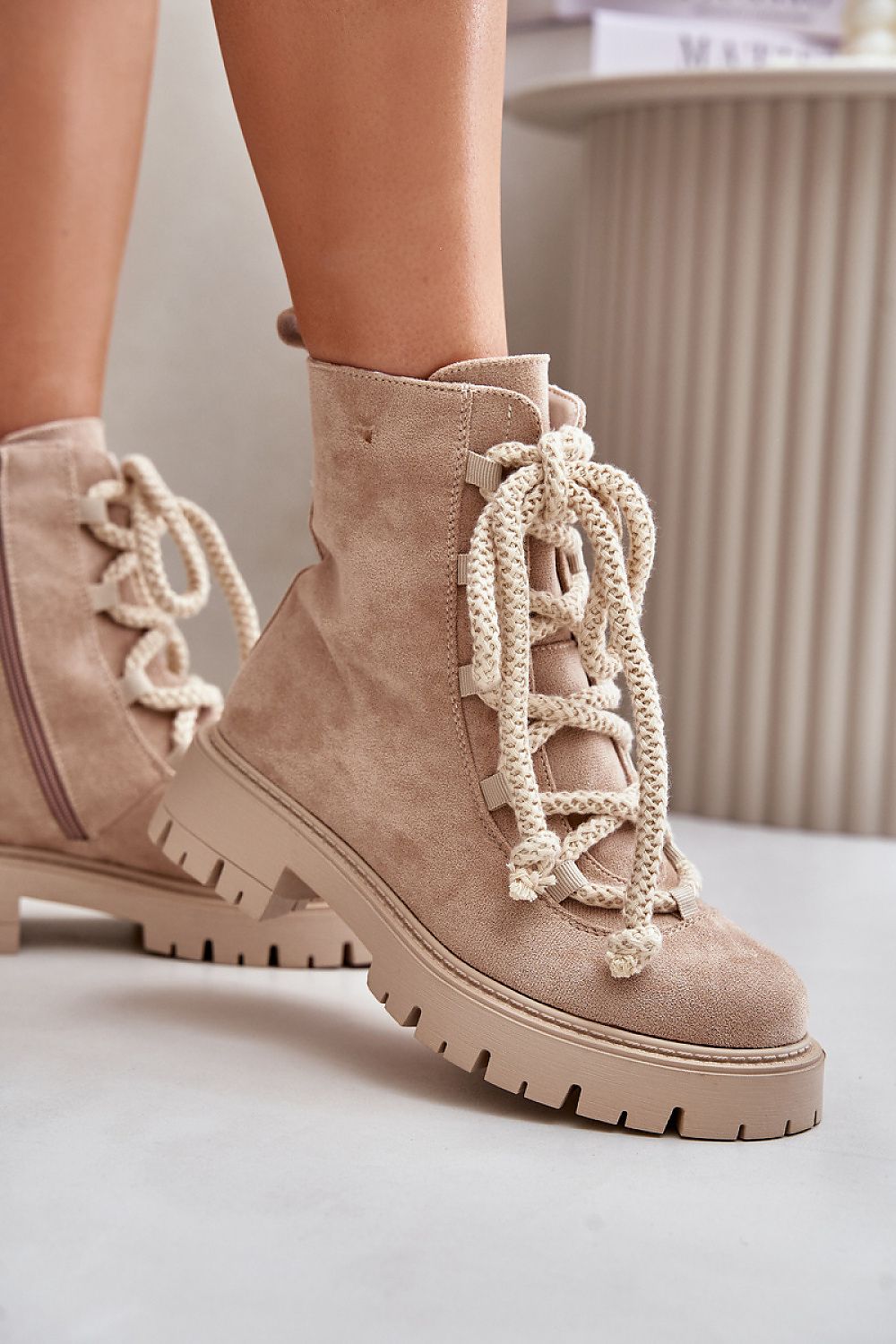 Batai model 202160 Step in style