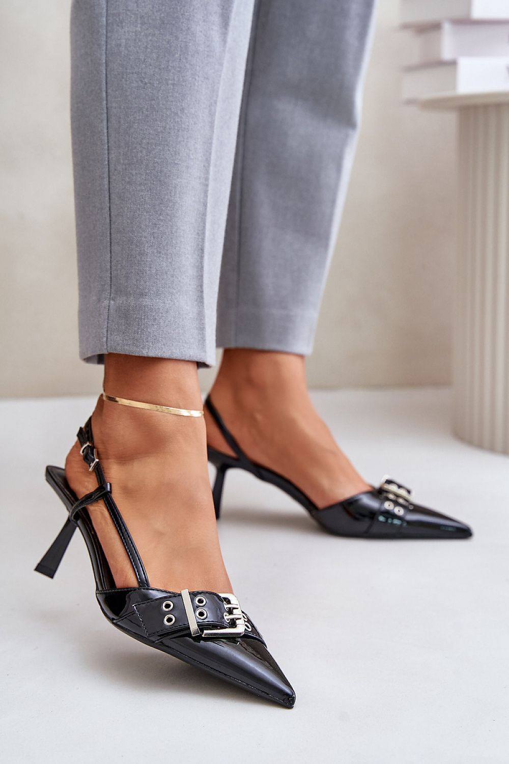 Aukštakulniai model 202796 Step in style