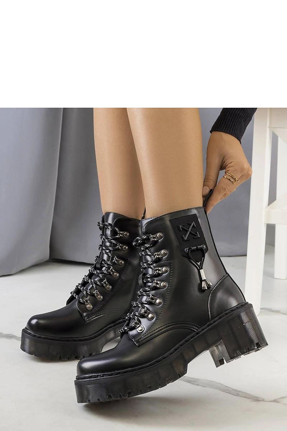 Batai model 204631 Solea