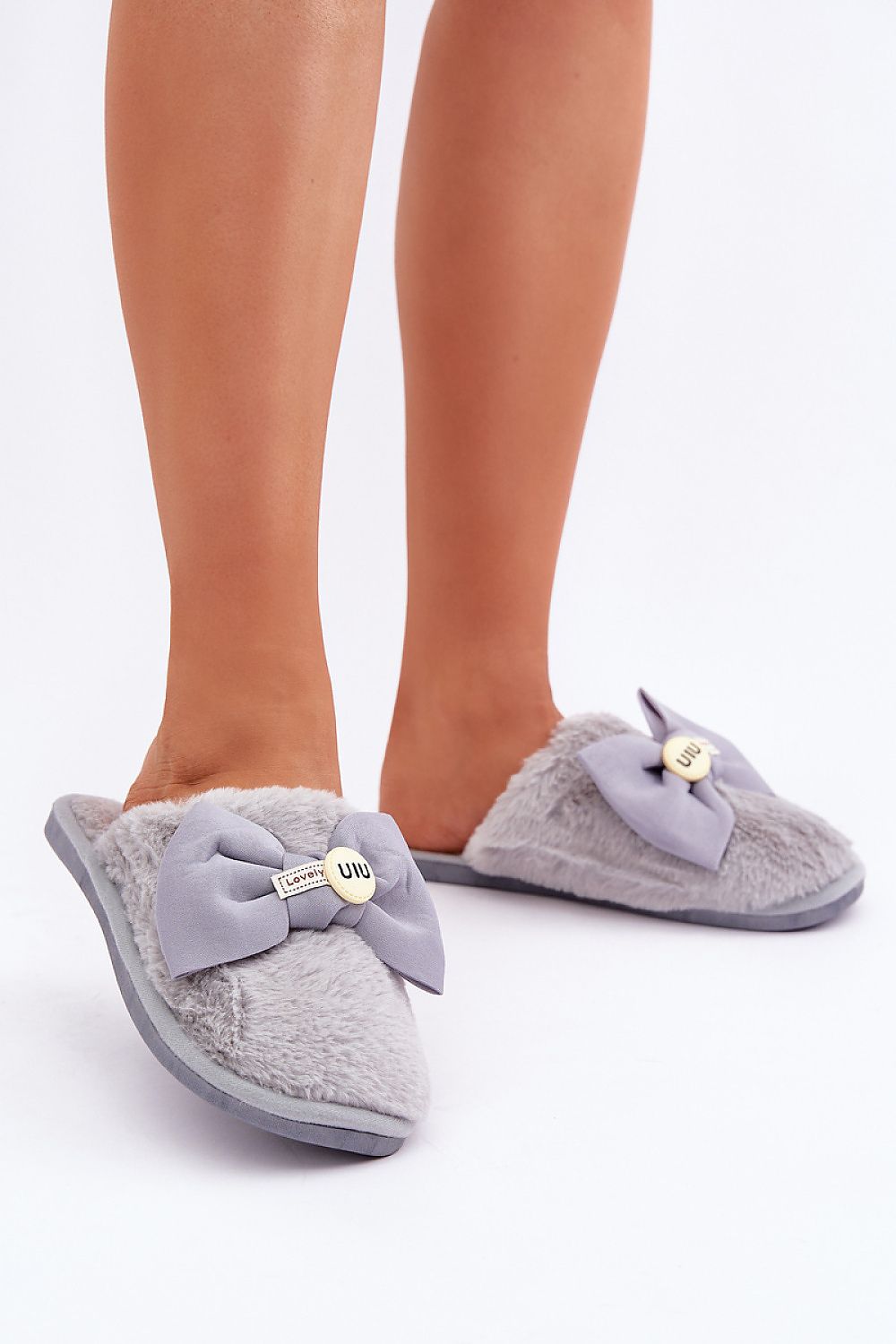 Šlepetės model 204925 Step in style