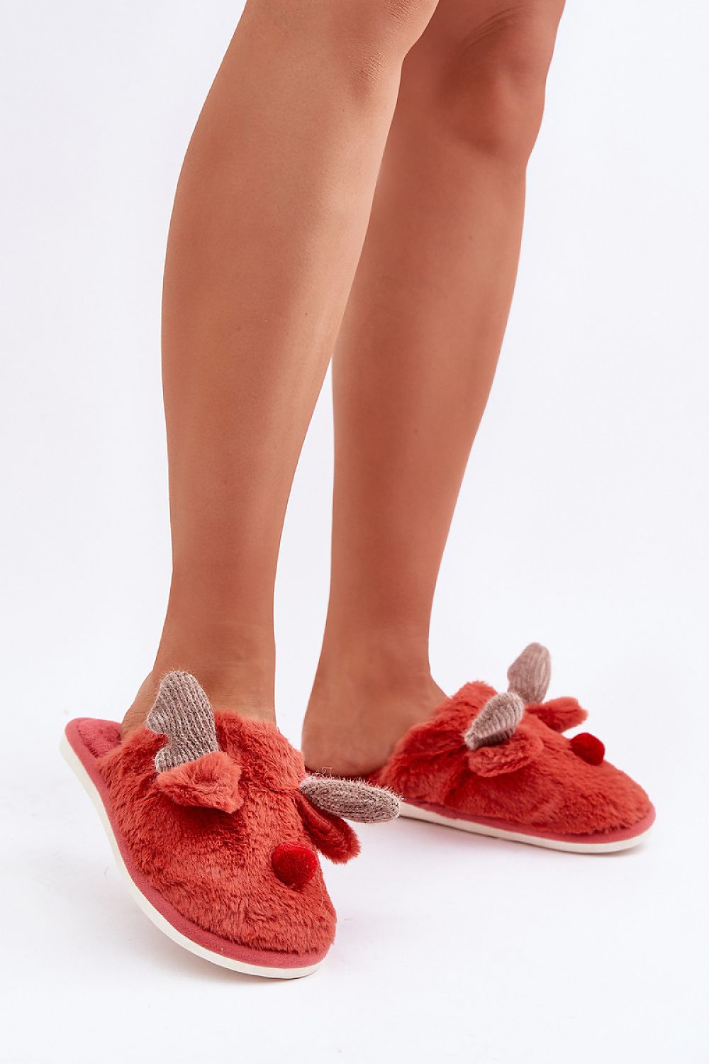 Šlepetės model 204938 Step in style