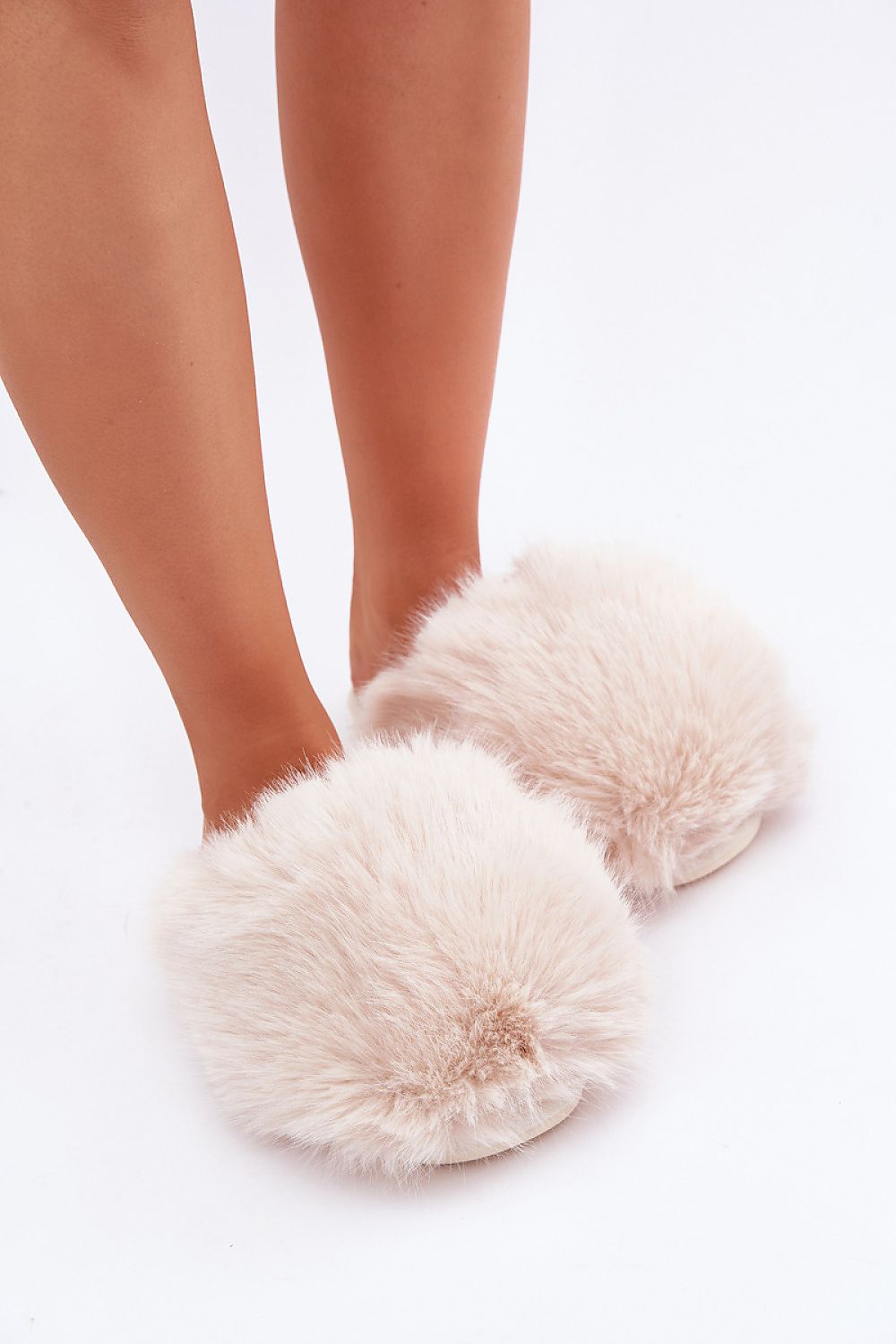 Šlepetės model 204952 Step in style