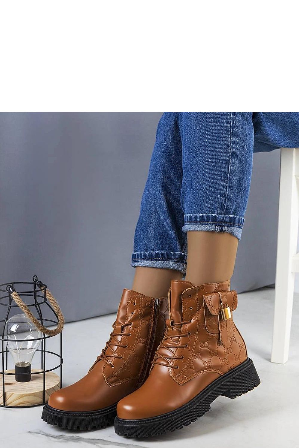 Batai model 205886 Solea