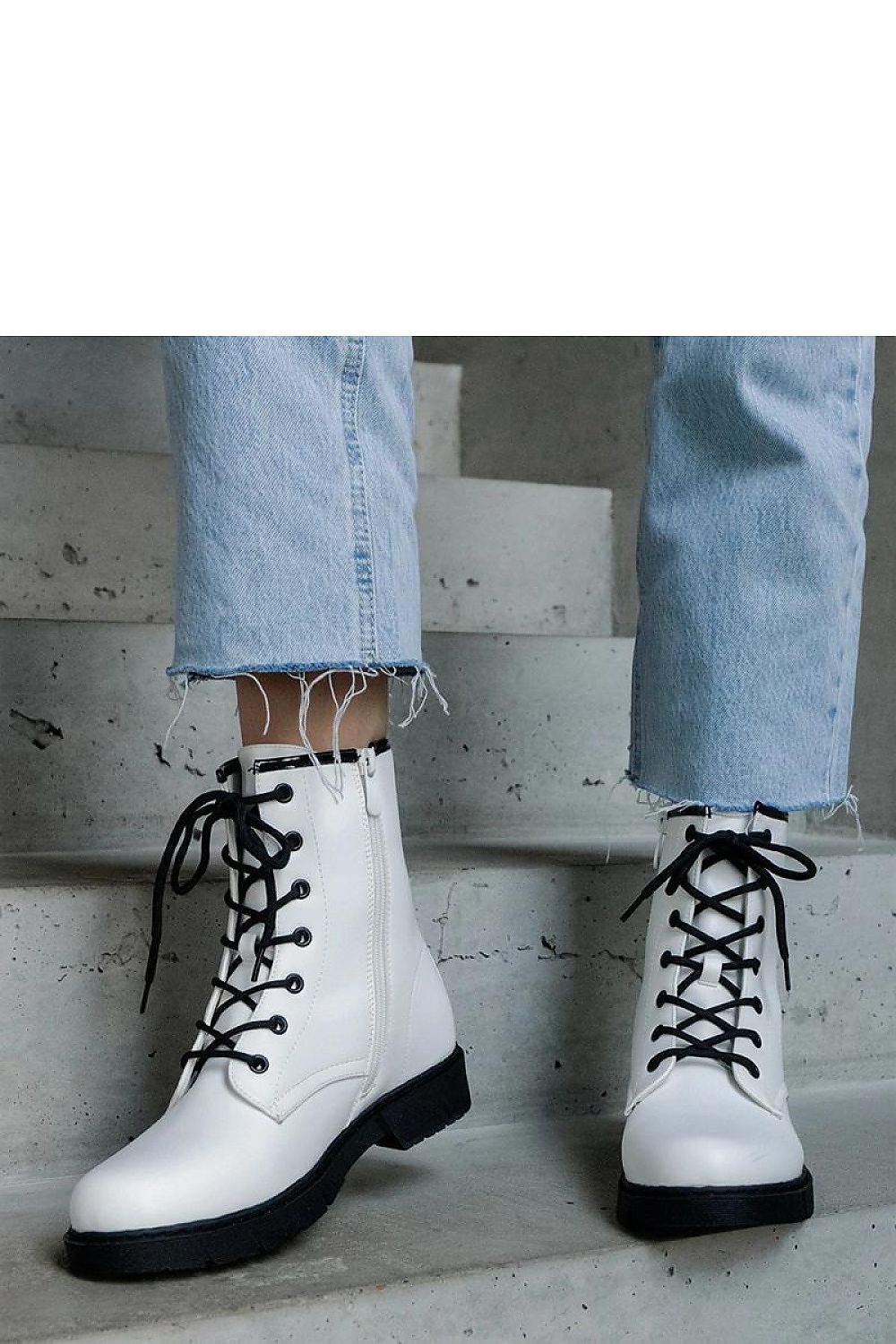 Batai model 206427 Solea