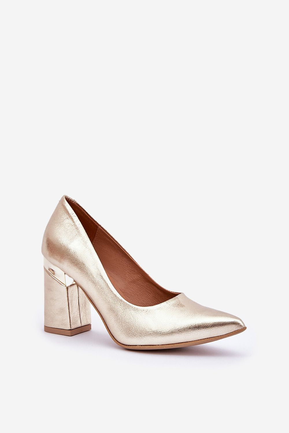 Batai blokiniu kulnu model 206818 Step in style