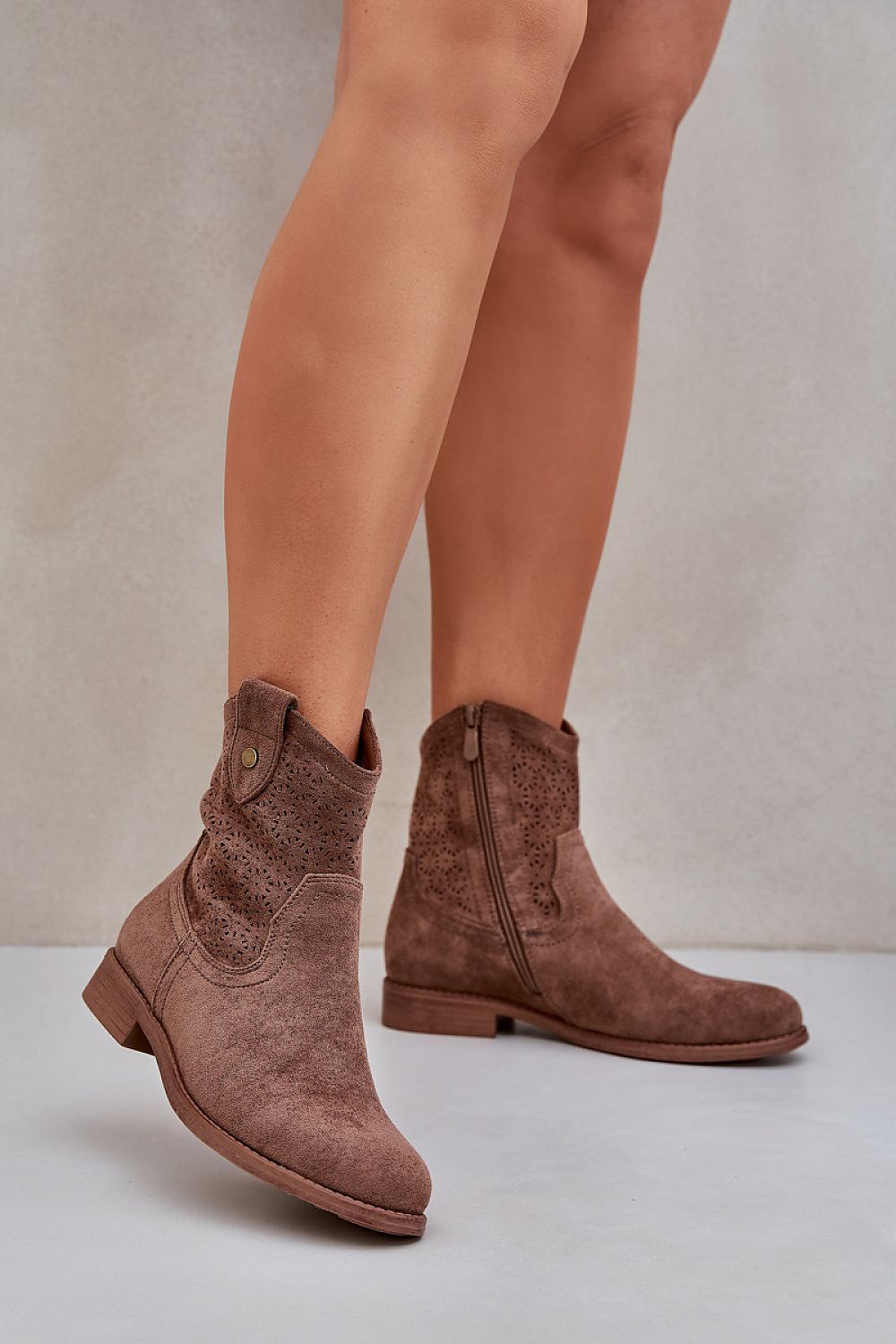 Batai model 208472 Step in style