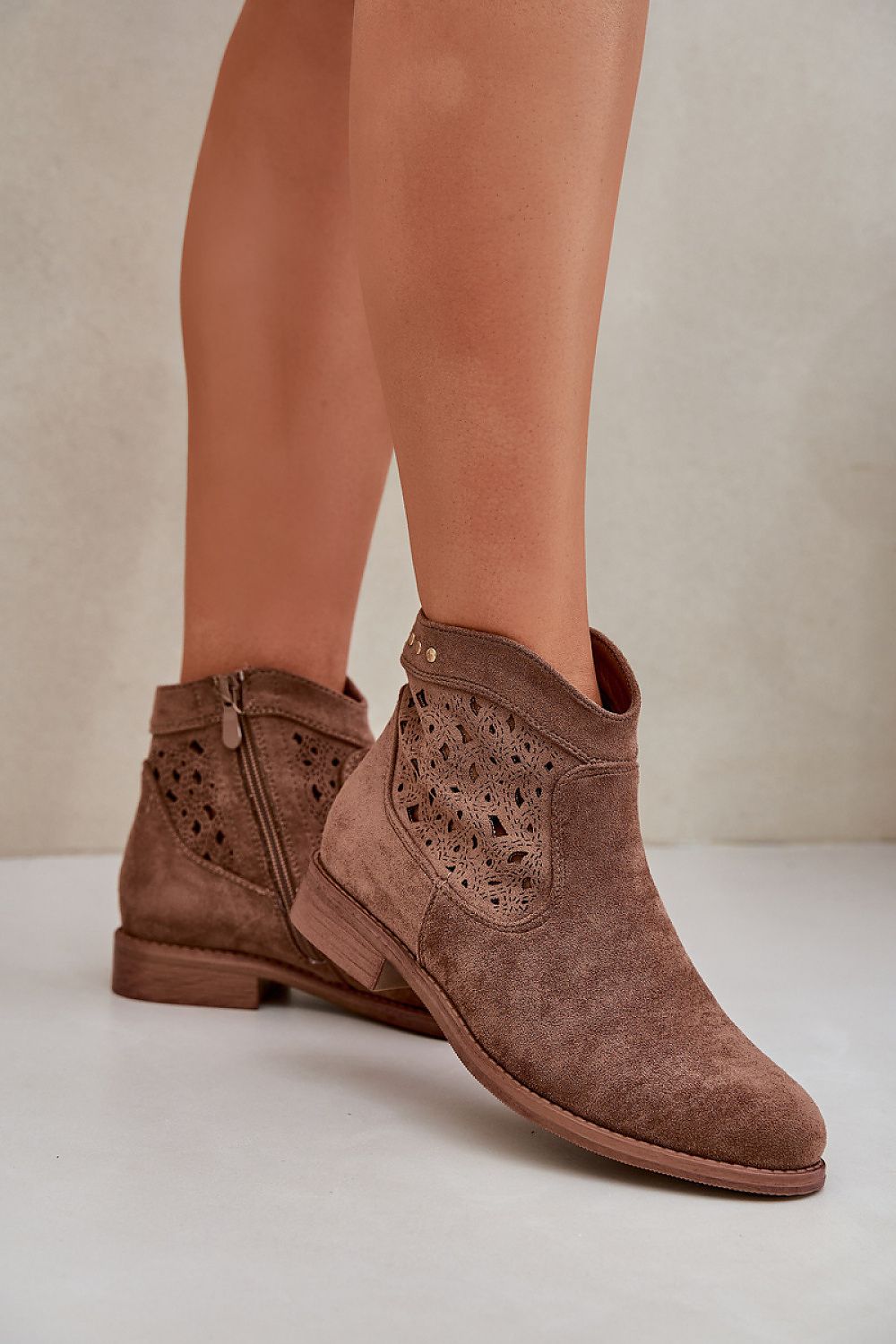 Batai model 208473 Step in style