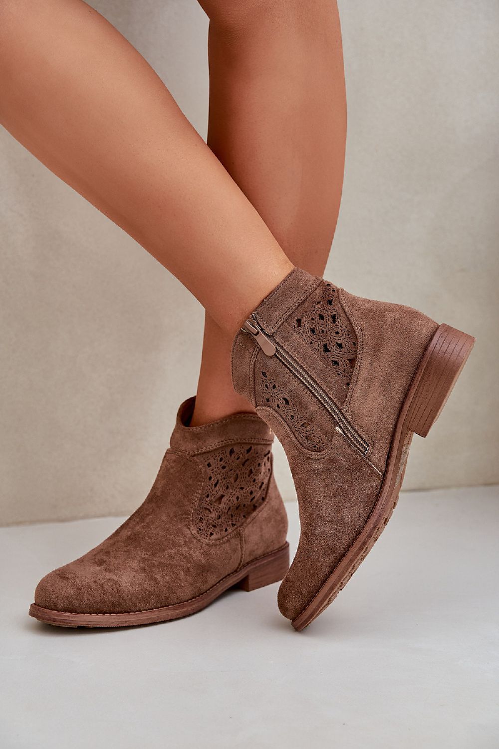 Batai model 208473 Step in style