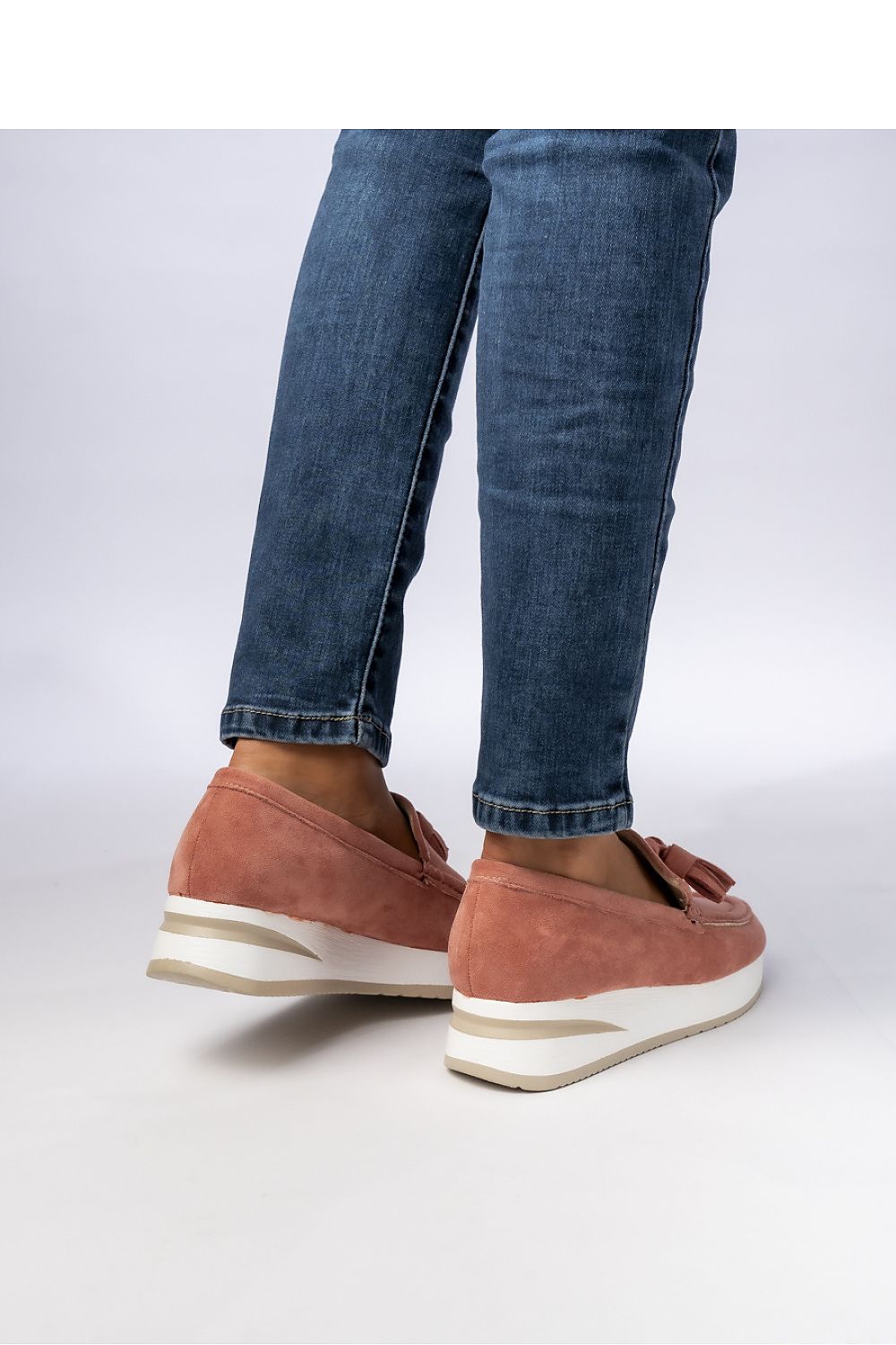 Mockasinai model 210603 Inello