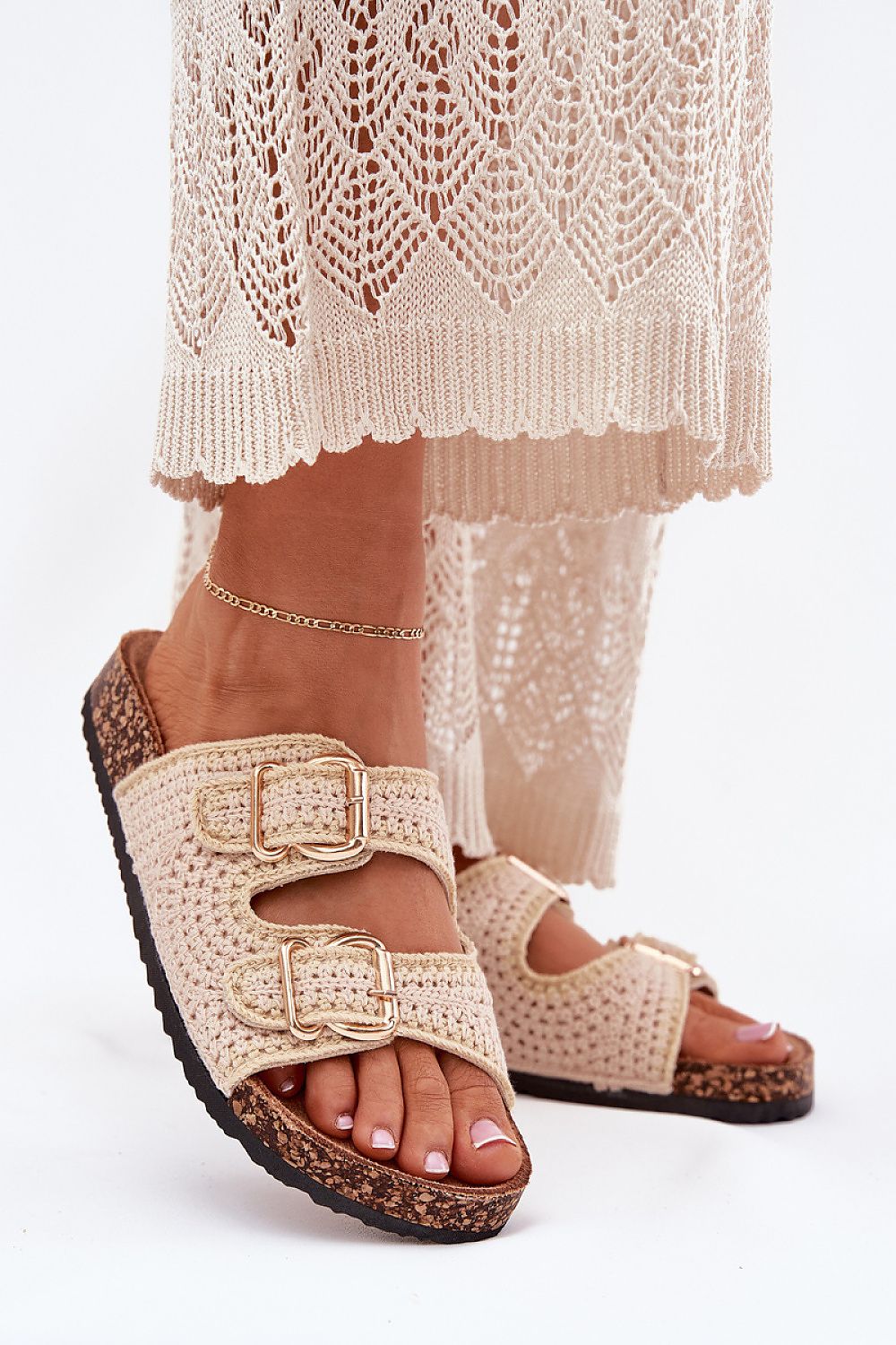Šlepetės model 214732 Step in style