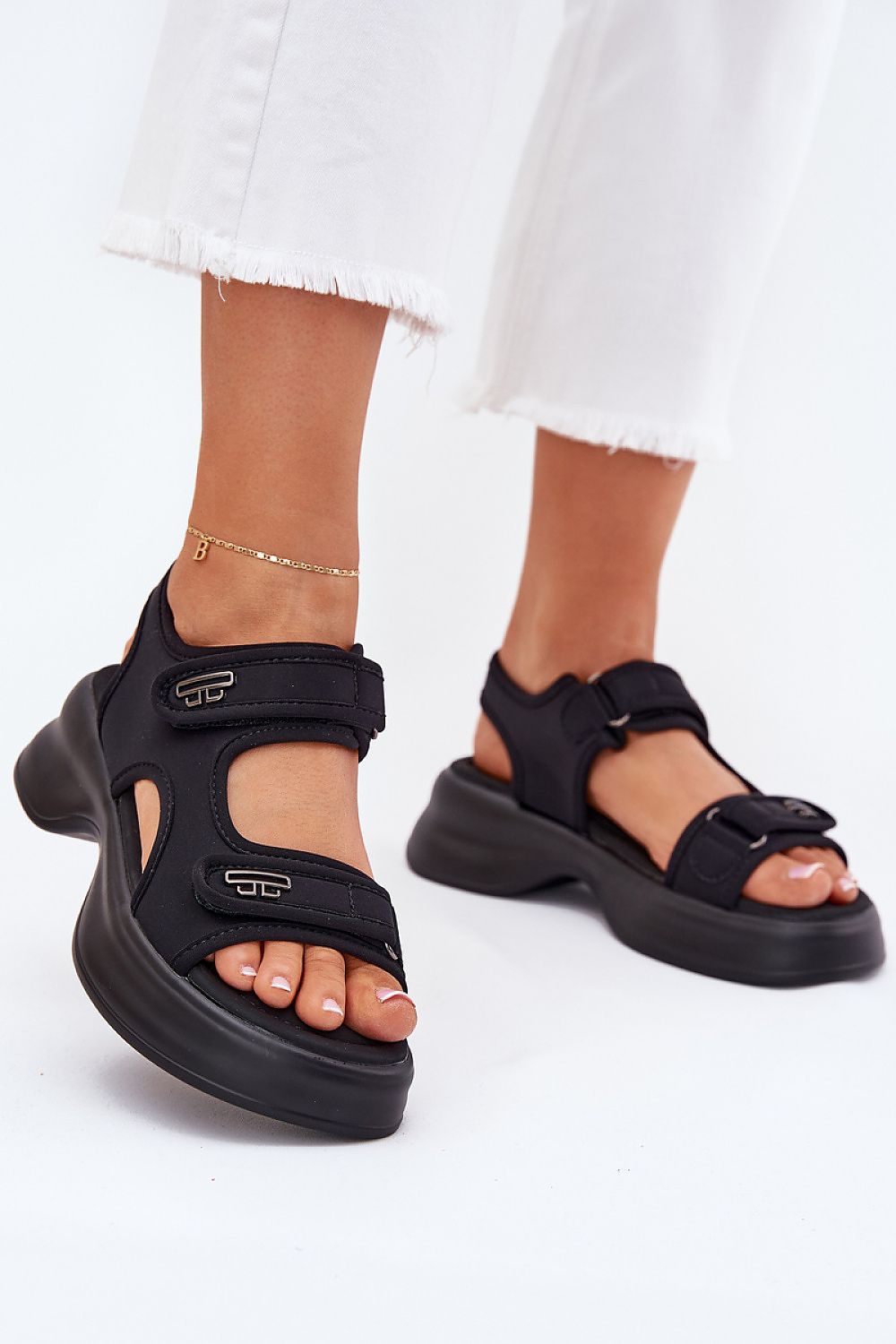 Sandalai model 214745 Step in style