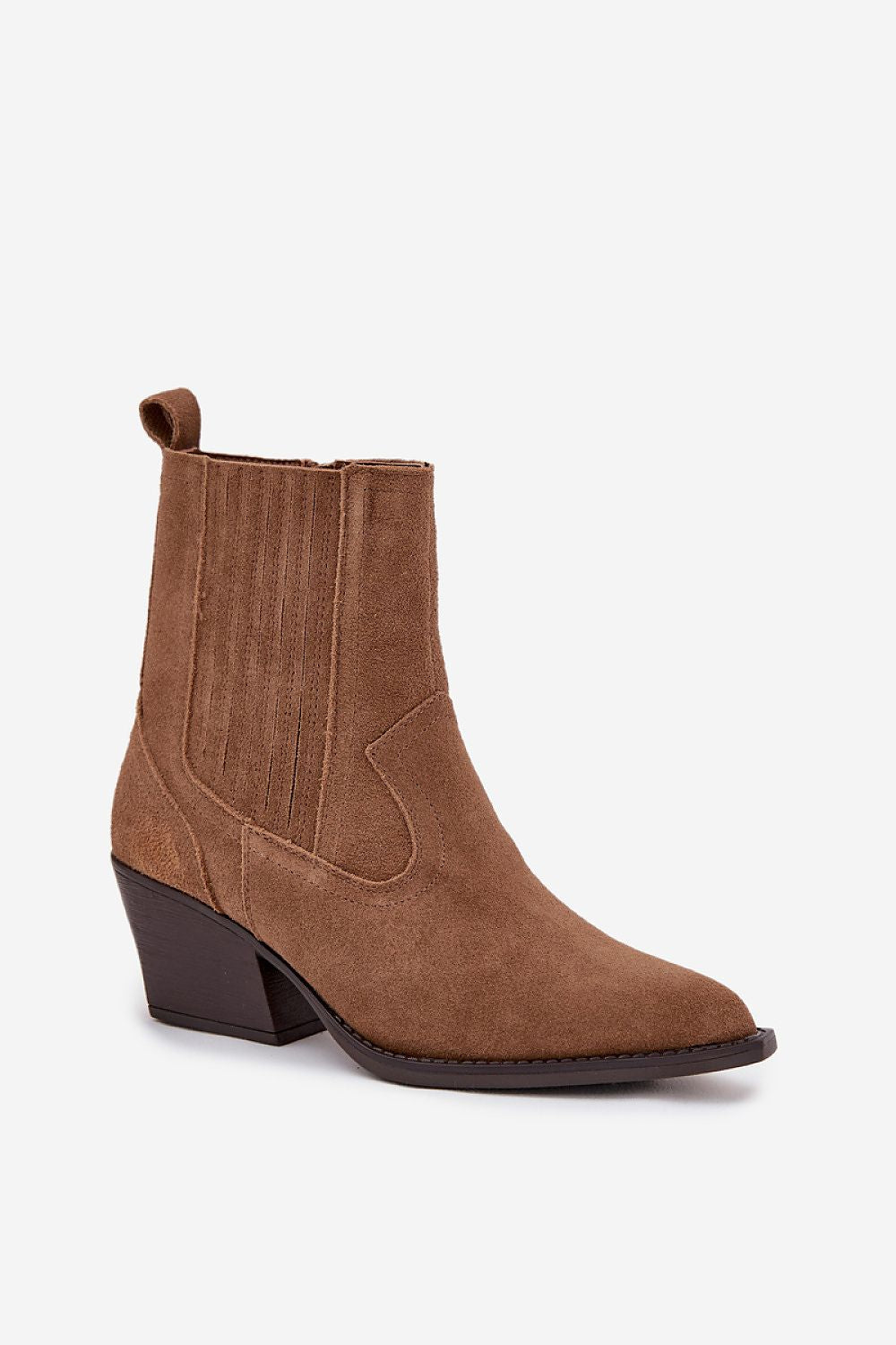 Batai su kulnu model 216645 Step in style