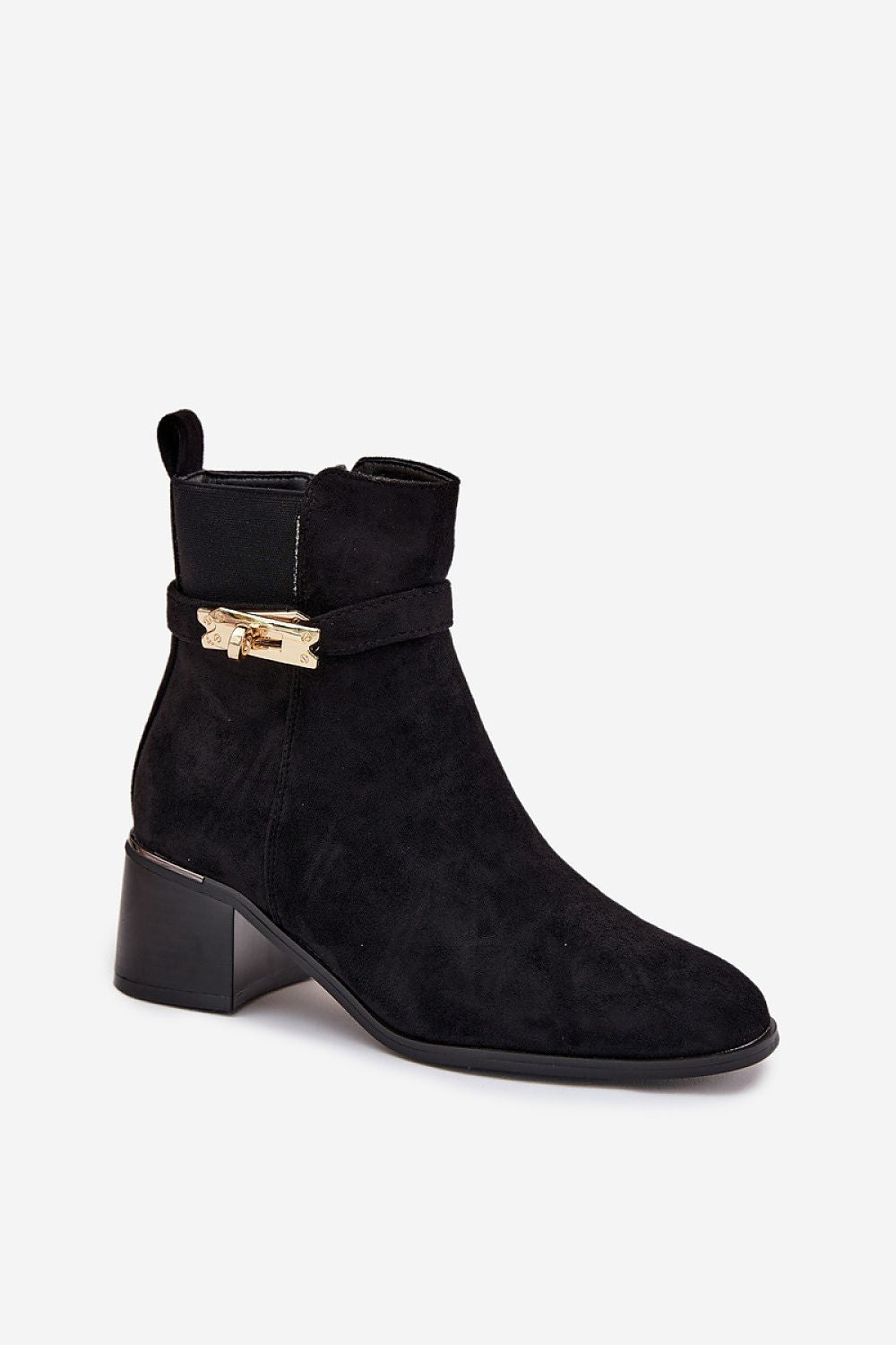Batai su kulnu model 216650 Step in style