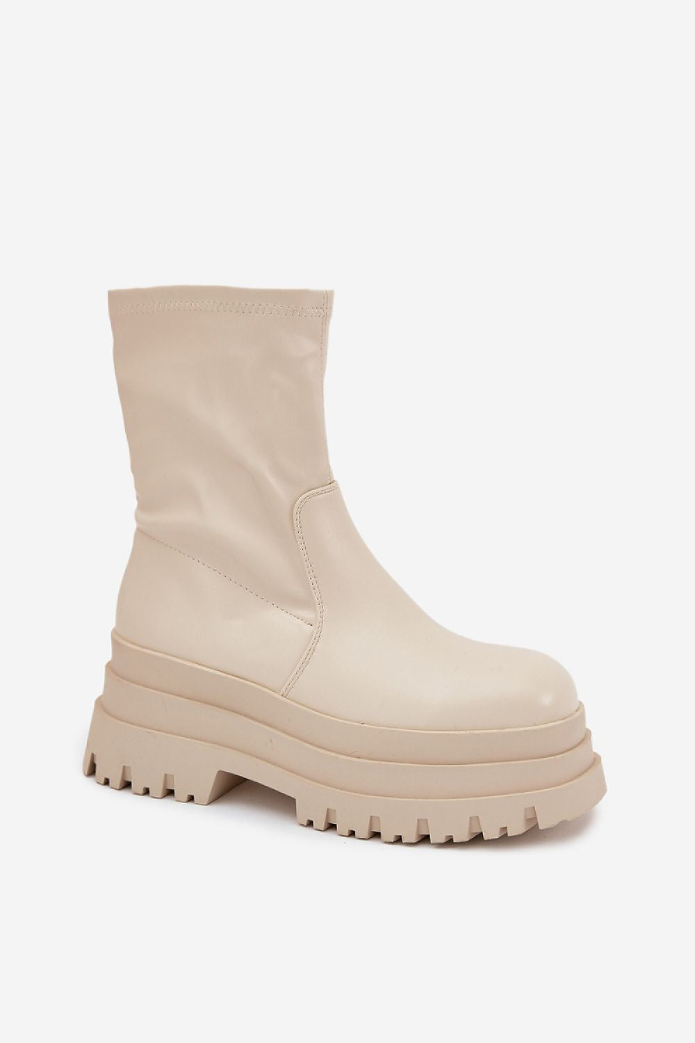 Batai model 216654 Step in style