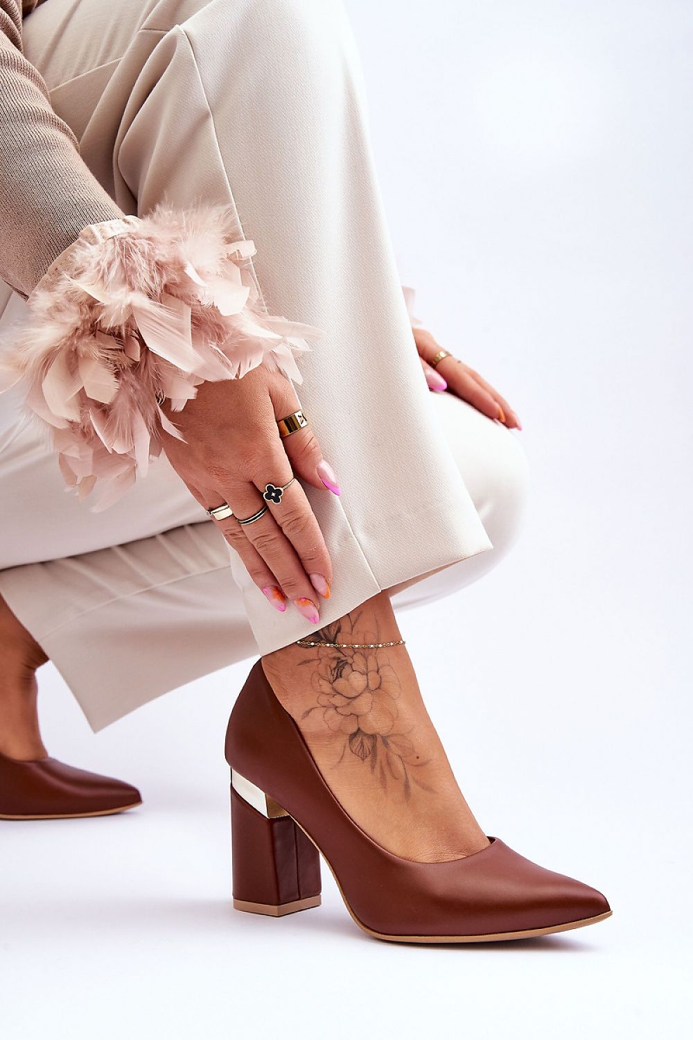 Batai blokiniu kulnu model 177683 Step in style