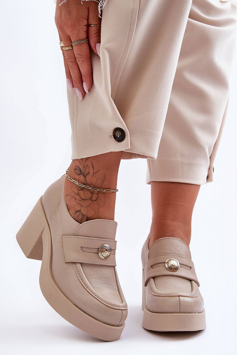 Žema pakulnė model 183949 Step in style
