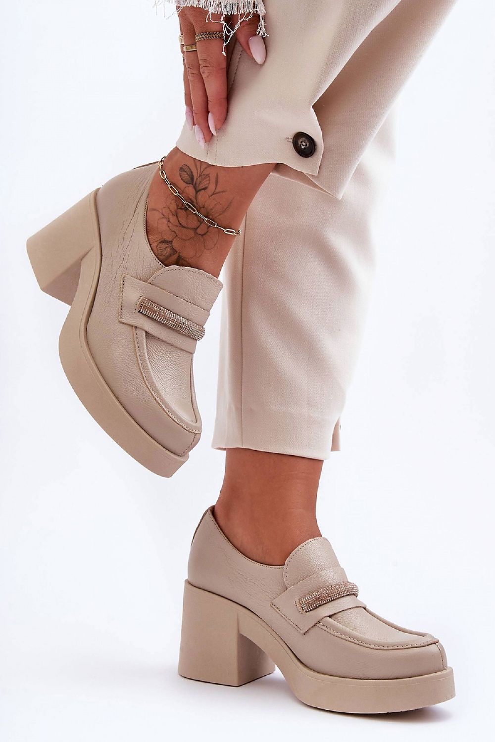 Žema pakulnė model 183964 Step in style