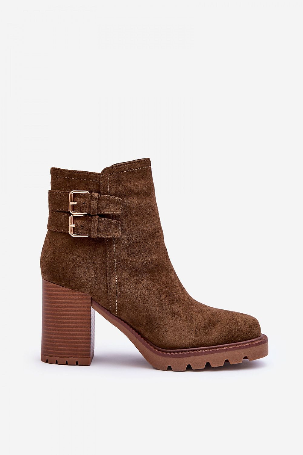 Batai su kulnu model 185330 Step in style