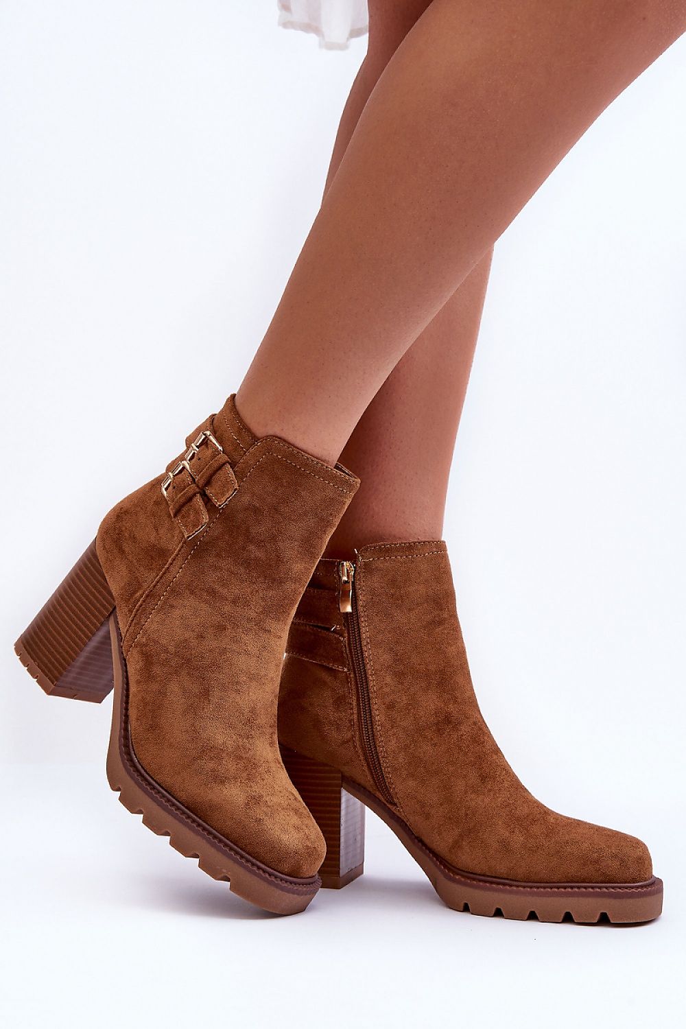Batai su kulnu model 185332 Step in style