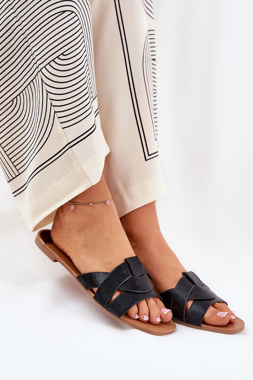  Šlepetės model 209936 Step in style 