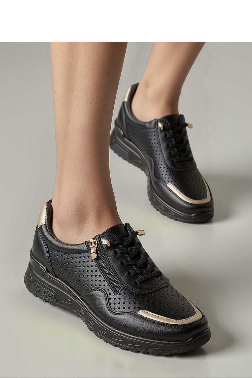  Sportinė avalynė model 210201 Inello 