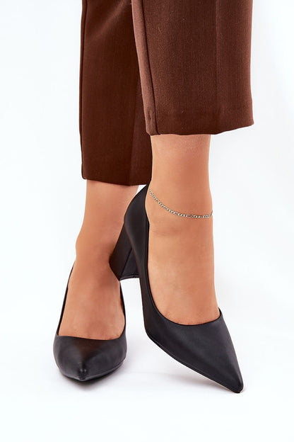  Batai blokiniu kulnu model 211073 Step in style 