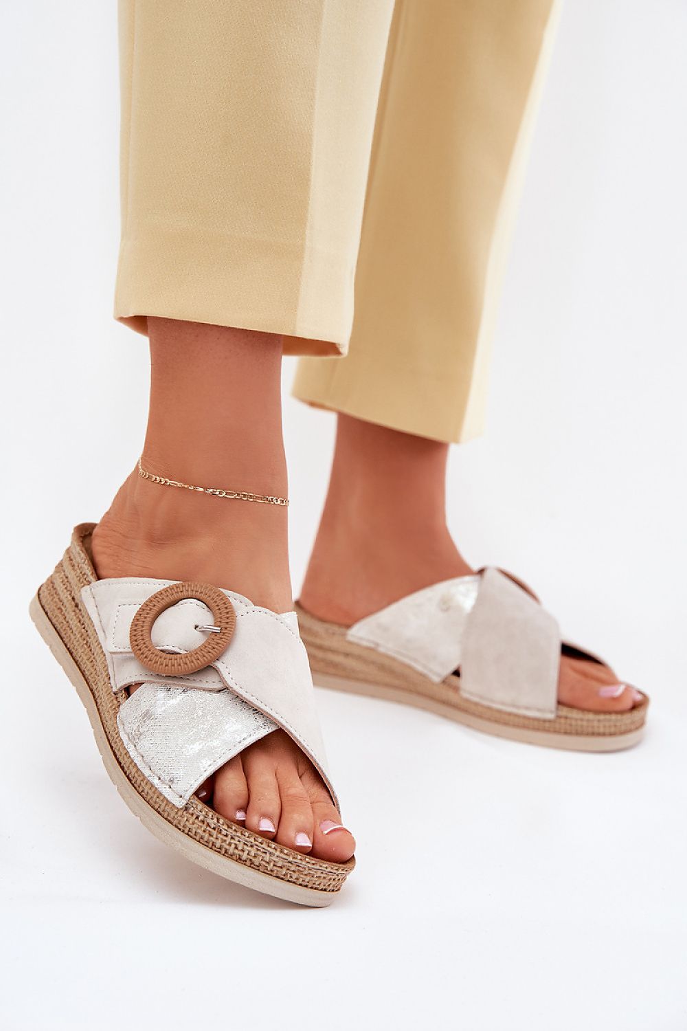  Šlepetės model 214734 Step in style 