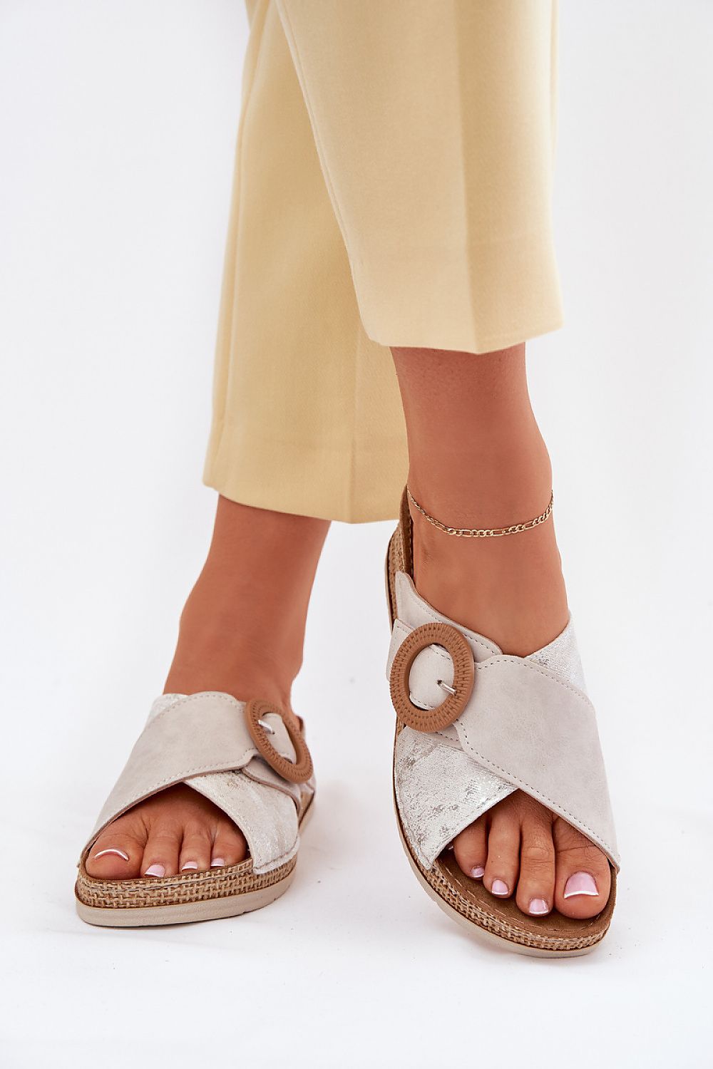  Šlepetės model 214734 Step in style 