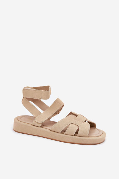  Sandalai model 214750 Step in style 