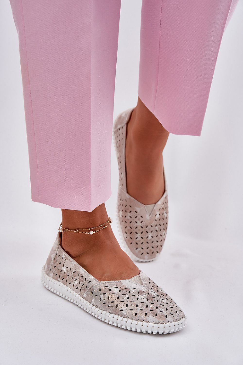  Žema avalynė model 215144 Step in style 